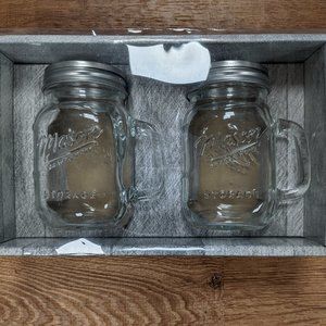 NWT/Box Mason Glass Shakers with Adjustable Lids